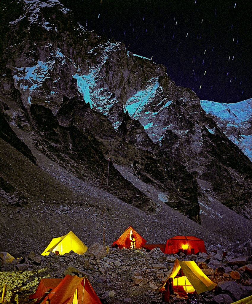 15. Mirosław Wiśniewski Obóz bazowy pod Mount  Everest1974